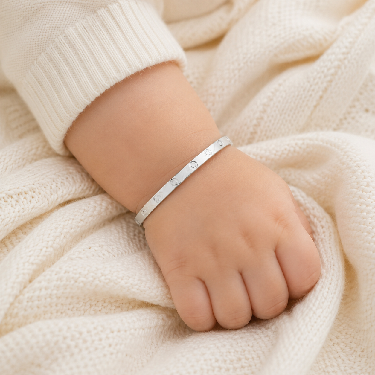 Baby Silver Circular Kada – OYA by Gemkara view 4