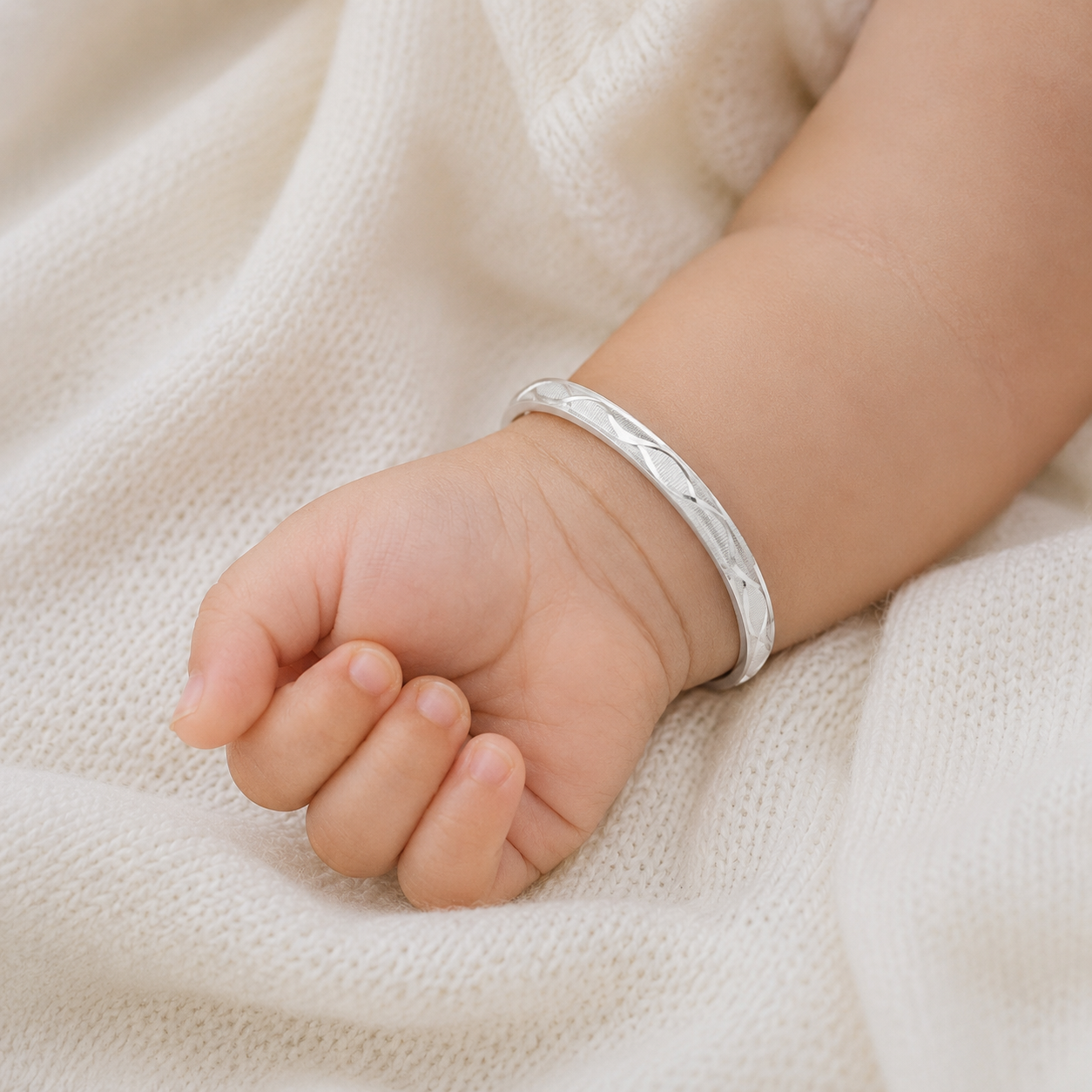 Baby Silver Wave Kada – OYA by Gemkara view 3