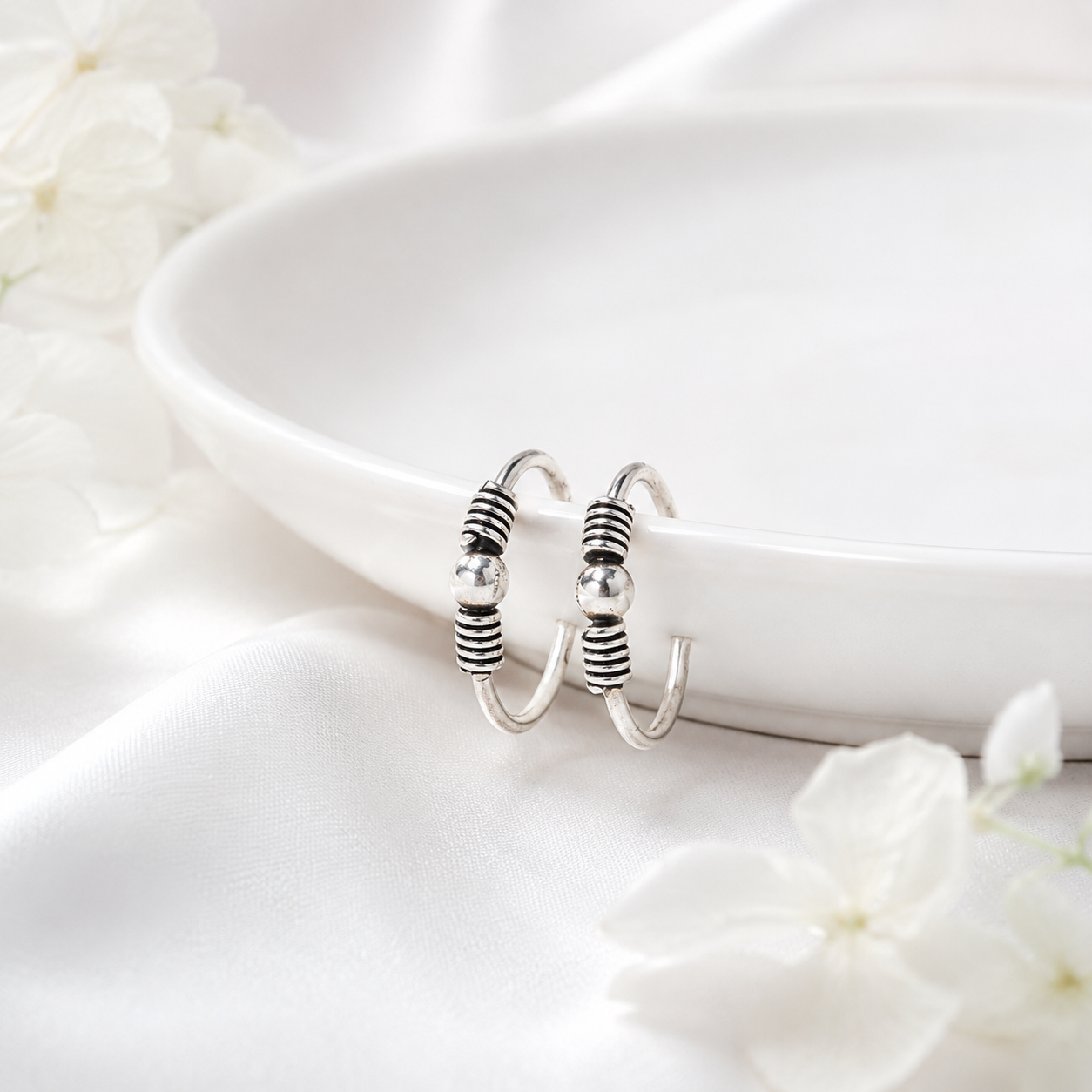 Single Bead Silver Bali – OYA by Gemkara view 2