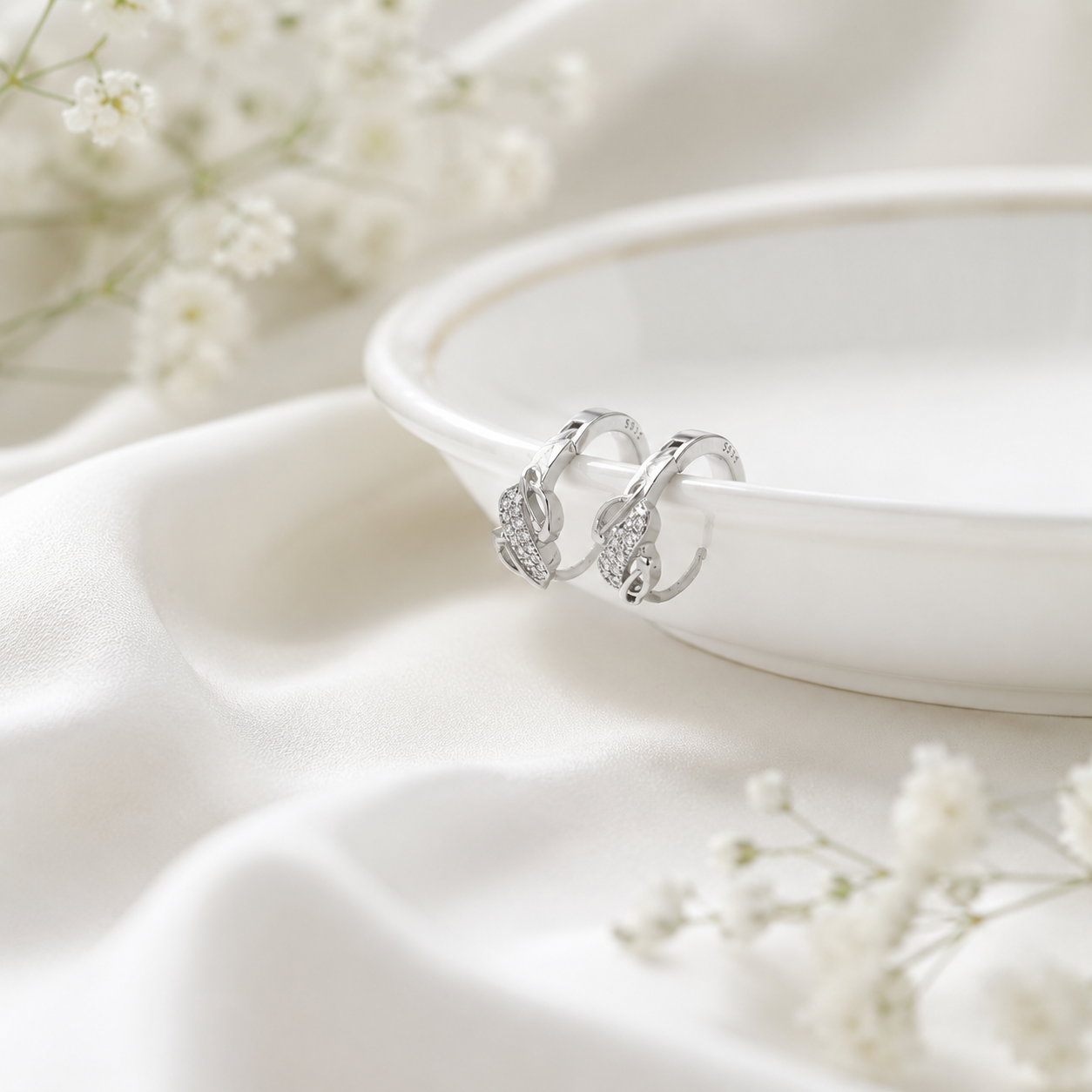 Crystal Knot Silver Bali – OYA by Gemkara view 2