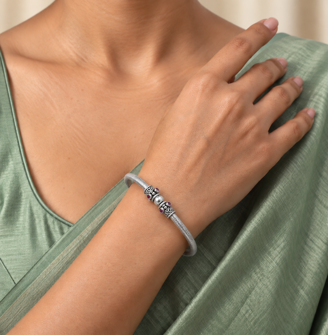 Oxidized Ruby Mesh Bracelet preview