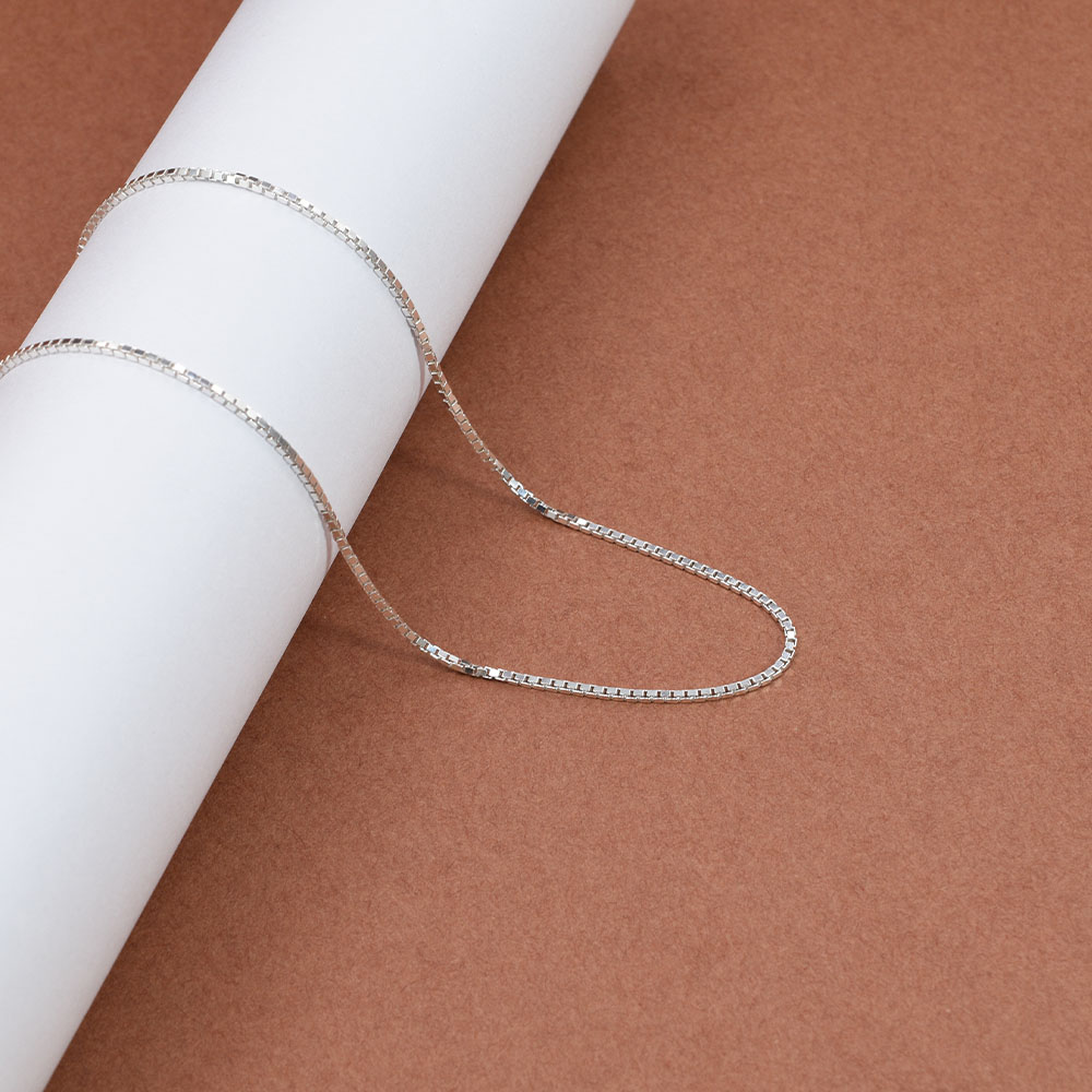 Classic Box Chain