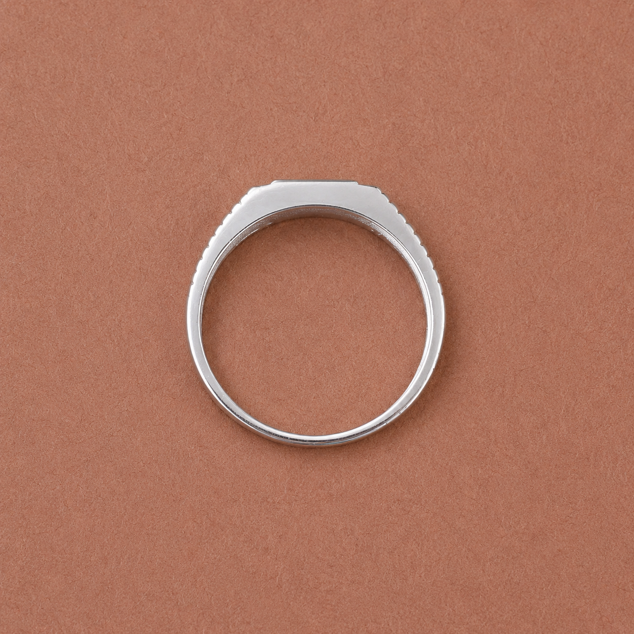 Royal Square Ring view 4