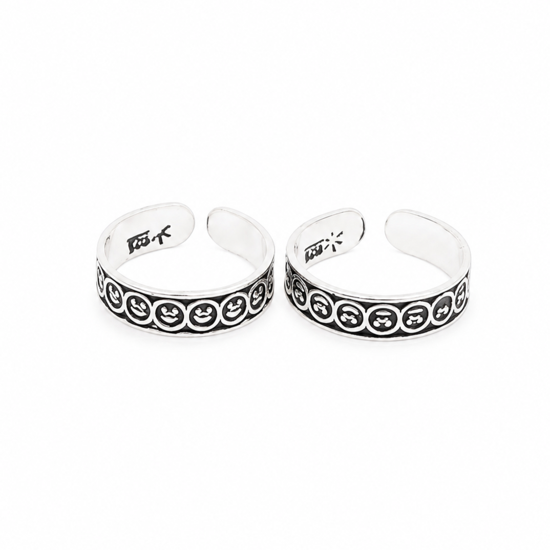 Smiley Silver Toe Ring – OYA by Gemkara view 1