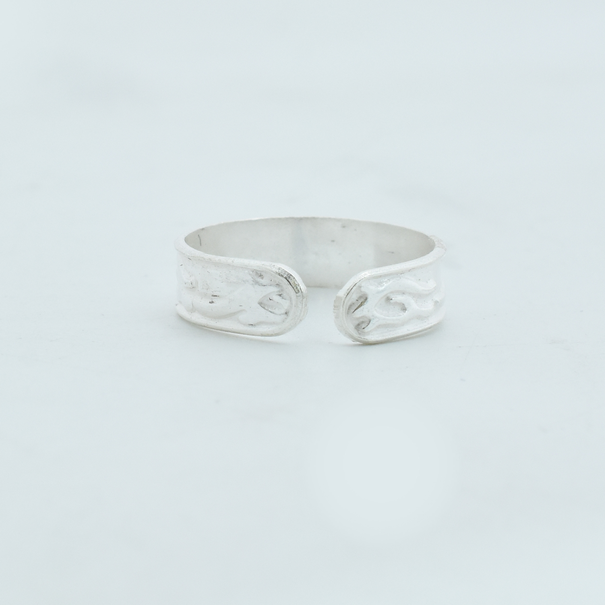 S Toe Ring