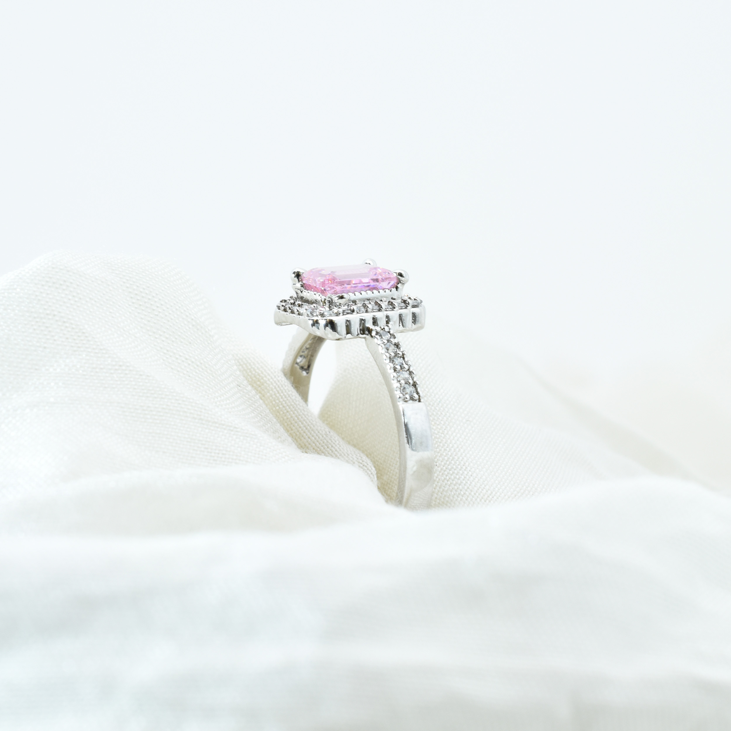 Ladies Ring