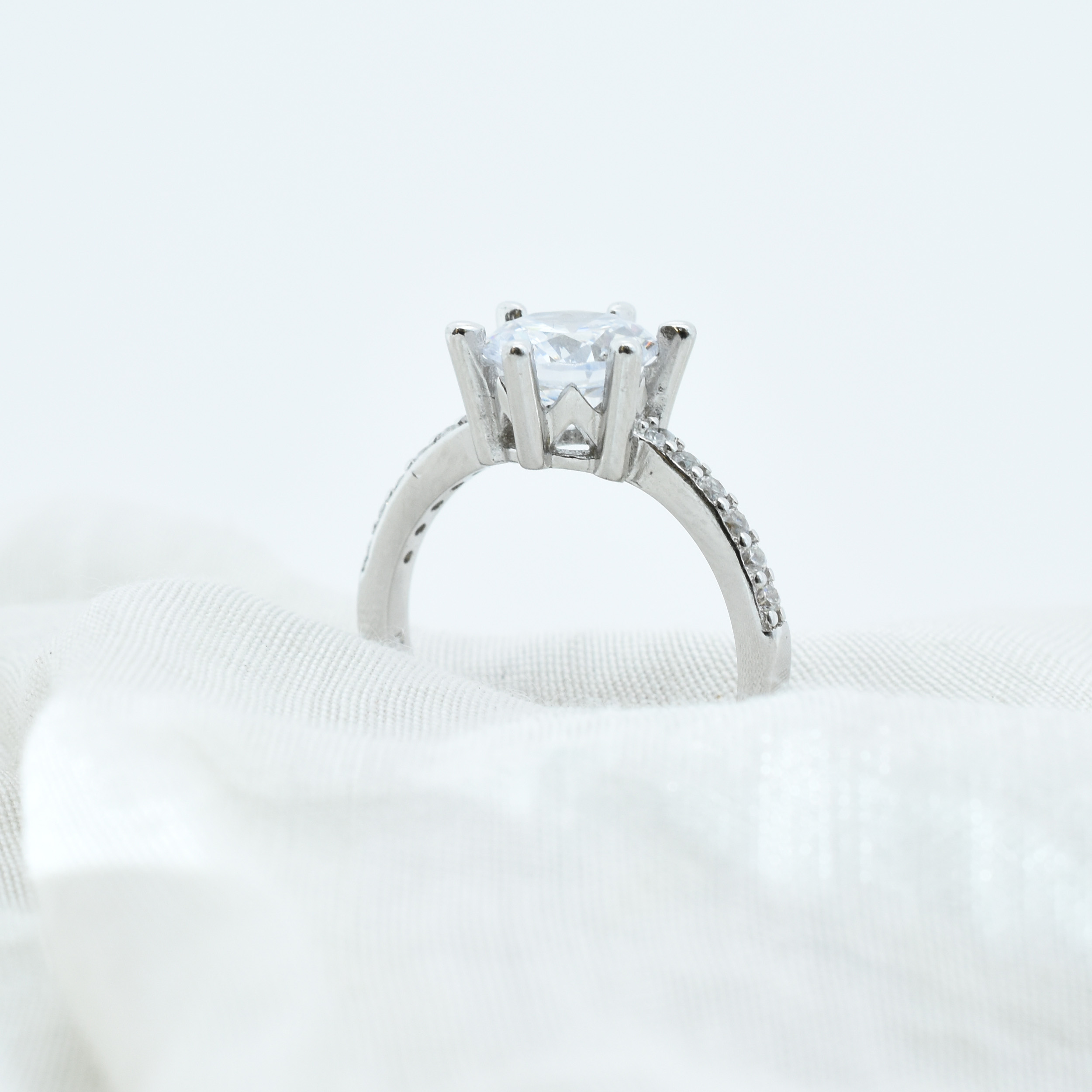 Ladies Ring