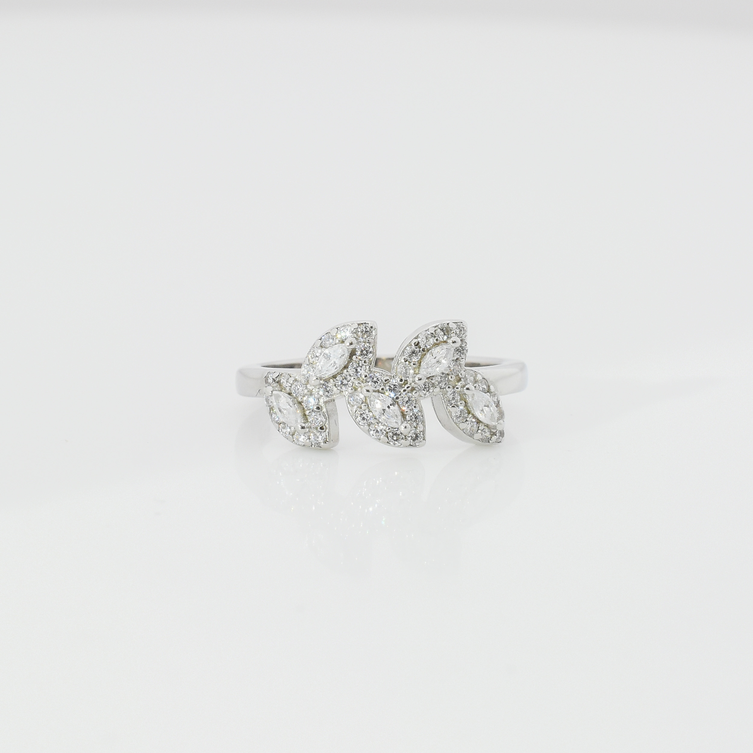 Ladies Ring