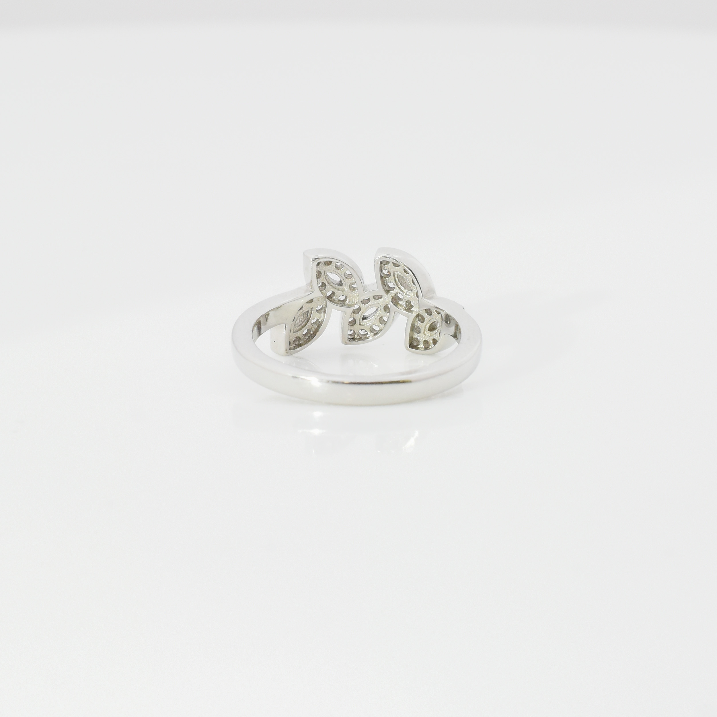 Ladies Ring