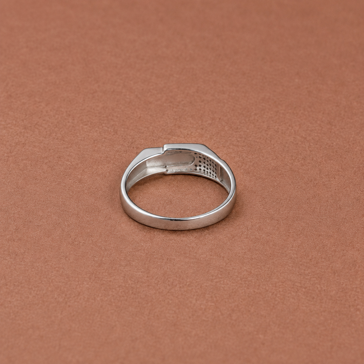 Silver Lock Ring view 4