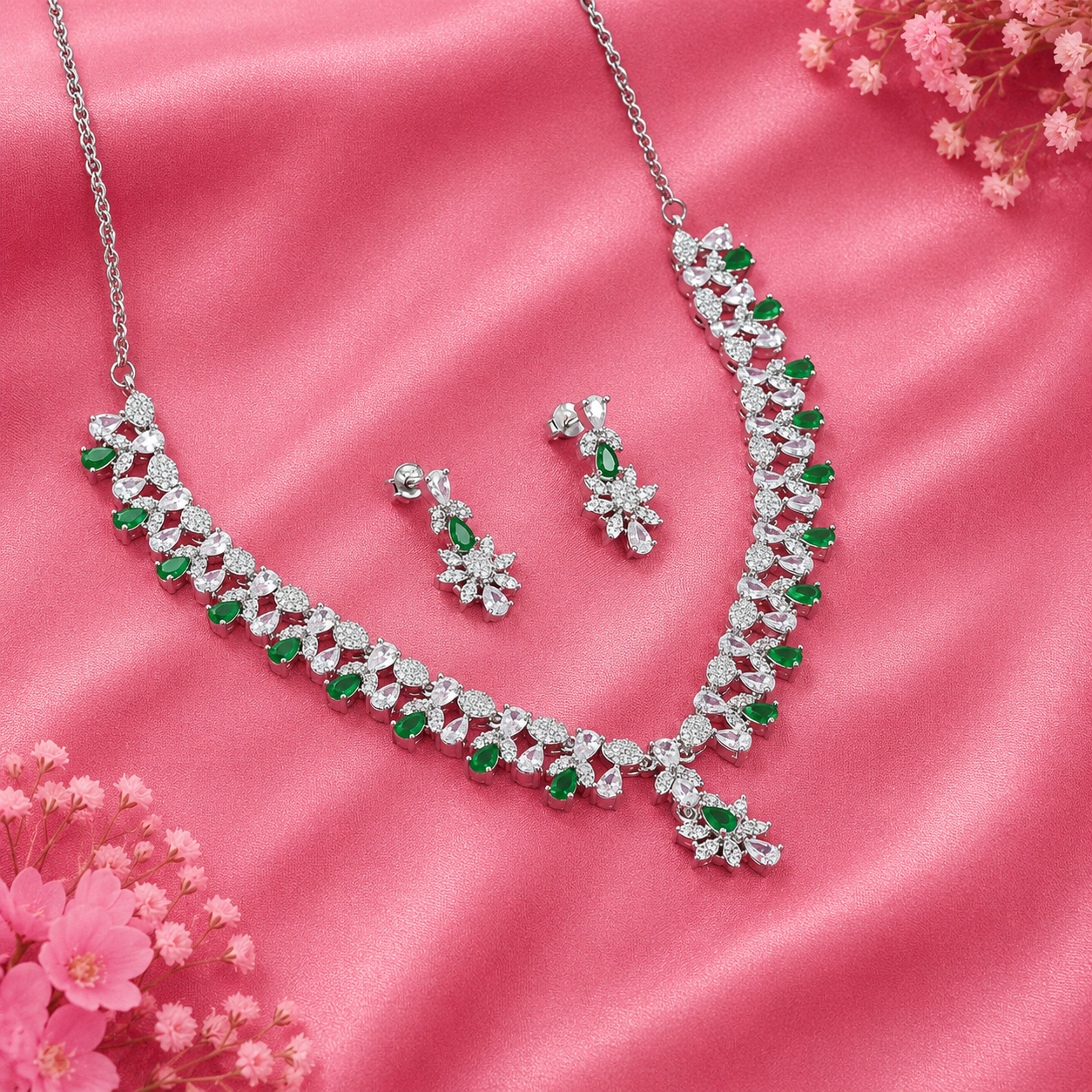 Emerald Vine Necklace preview