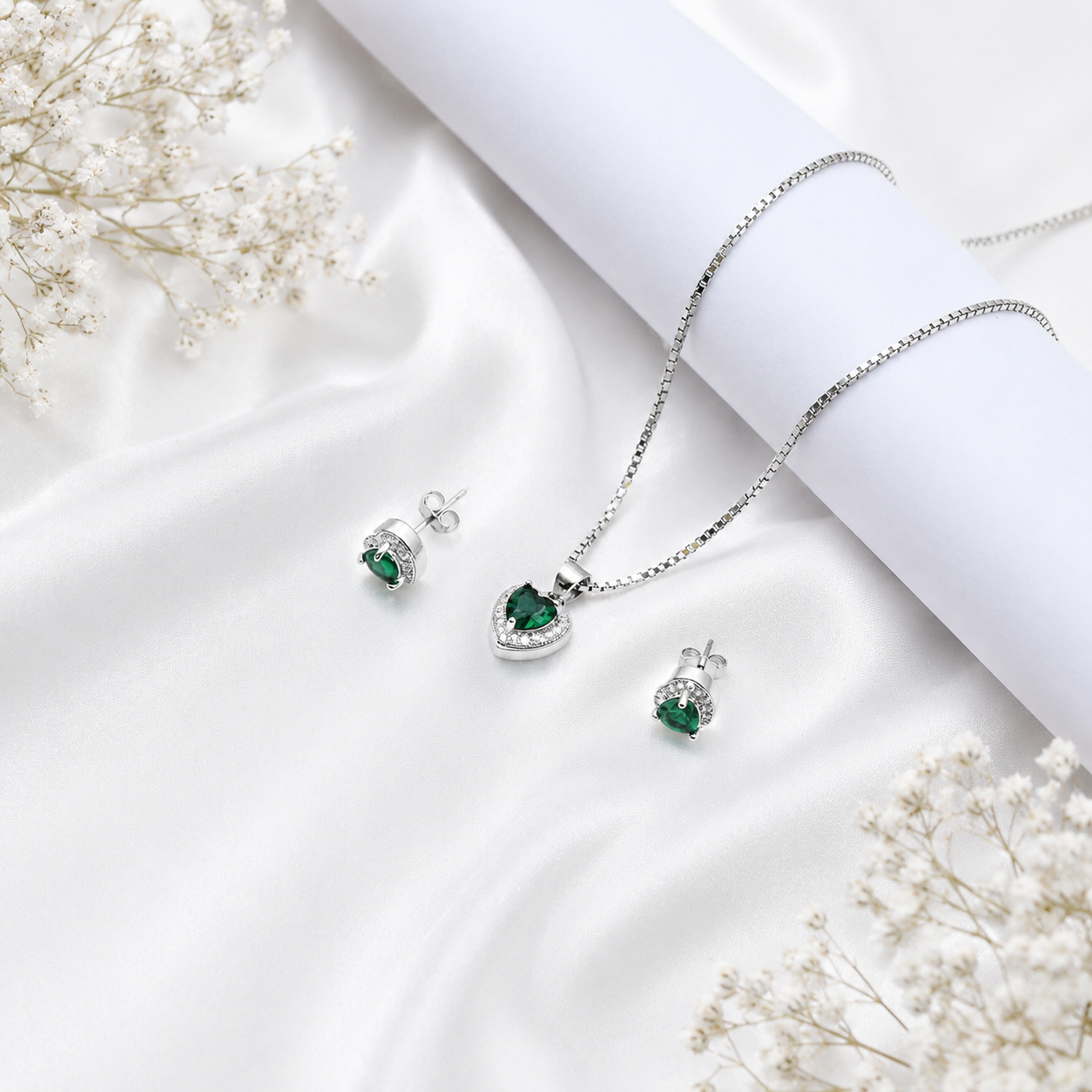 Emerald Heart Set view 1