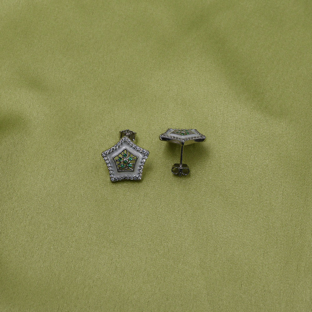 Starlace Pendant Set
