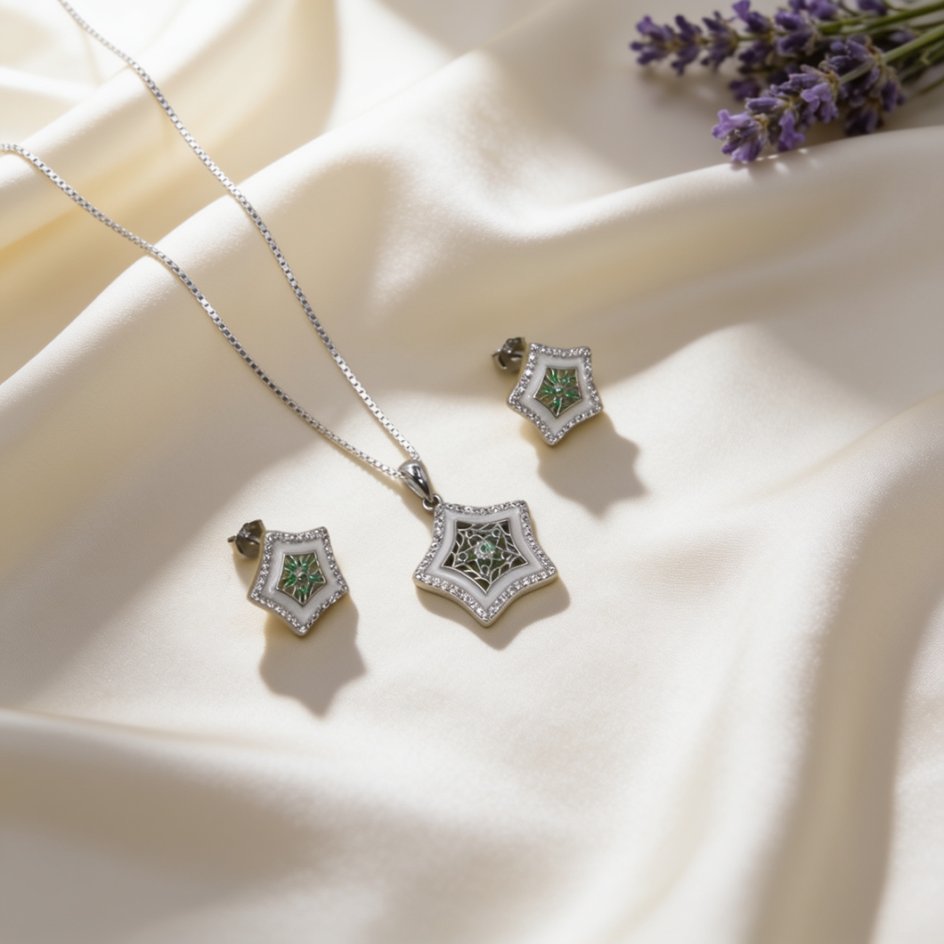 Starlace Pendant Set